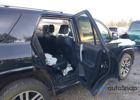 2017 Toyota 4Runner Limited z USA, uszkodzony, nr VIN JTEBU5JR5H5443763